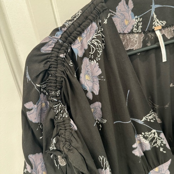 Free People Melanie Night Combo Black Purple Floral V-Neck Mini Dress Size 2 EUC - Picture 7 of 9